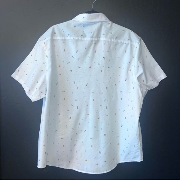 Penguin by Munsingwear  men Shirt Size: XXL Slim Fit Color :White/ beer print - Picture 7 of 9